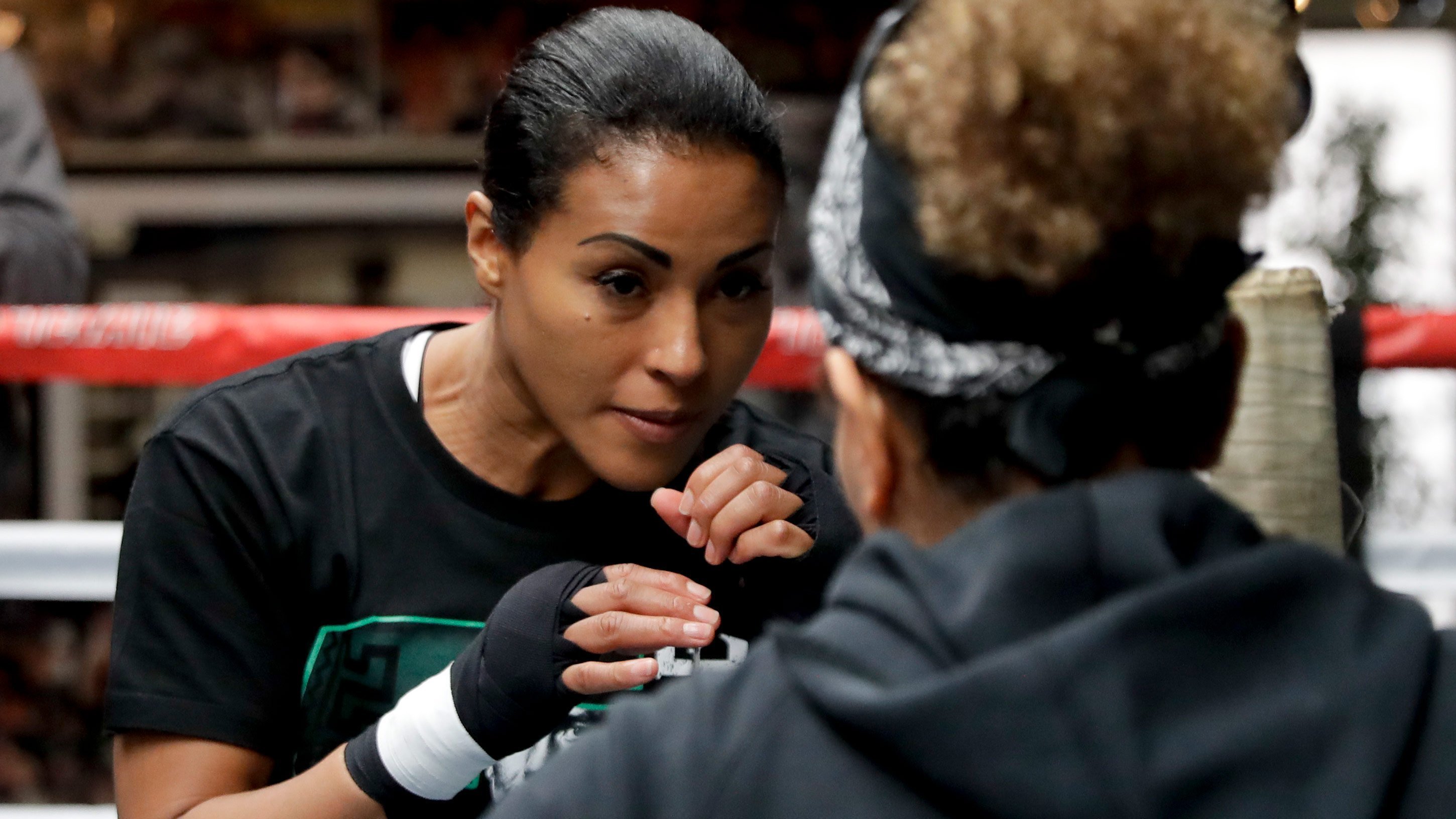 HBO's first televised female boxing match breaking 'the last barr...