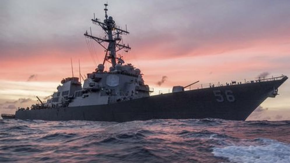 US watship warned by Russian ship