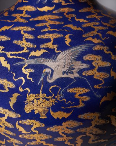 Rare 18th-century Chinese vase kept in kitchen sells for $1.8 million at auction - Vimarsana News
