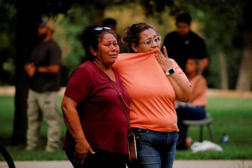 Ominous texts. An earlier shooting. What we know about the Texas elementary school massacre that killed 21 people - Vimarsana News