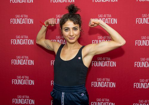 Alexi Pappas has a complex relationship with depression. This is how Olympian deals with the 'metaphorical scratch on your brain' - Vimarsana News
