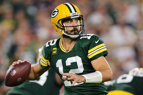 Aaron Rodgers will undertake four-day 'darkness retreat' to consider NFL career - Vimarsana News