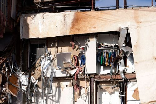 Rescuers face a 'no-win' situation: Enter a building on the verge of collapse to find missing residents or let the apartments get demolished - Erie News Now