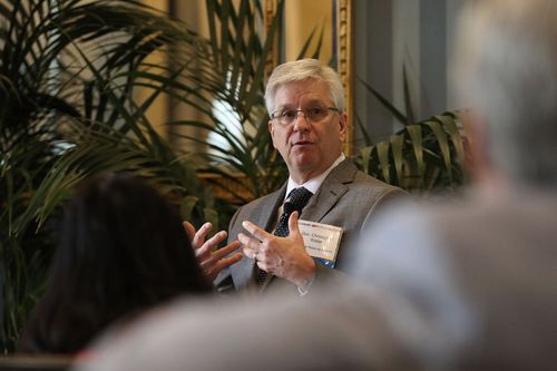 Just days after pausing rate hikes, Fed officials call for more increases - Vimarsana News