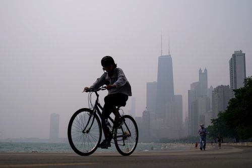 Smoke will keep pouring into the US as long as fires are burning in Canada. Here's why they aren't being put out - Erie News Now - Vimarsana News