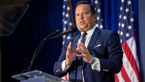 DeSantis super PAC spokesman acknowledges campaign is 'way behind' Trump - Vimarsana News