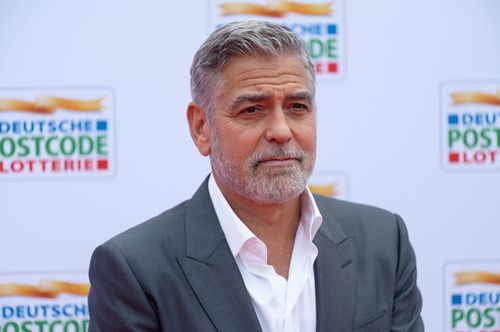 George Clooney says entertainment industry is at an 'inflection point,' as actors like Jason Sudeikis join picket lines - Vimarsana News