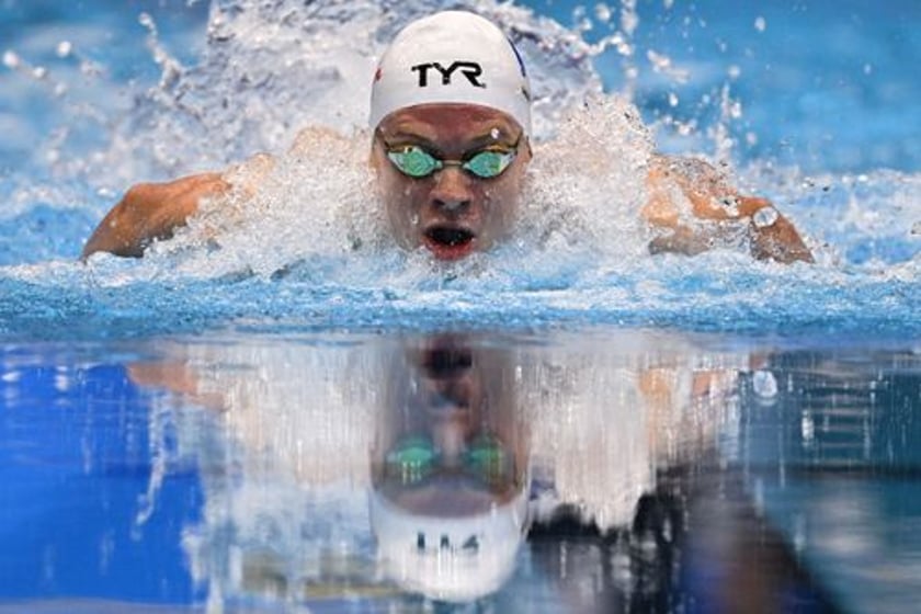 21-Year-old French swimming star smashes Michael Phelps’ last remaining ...