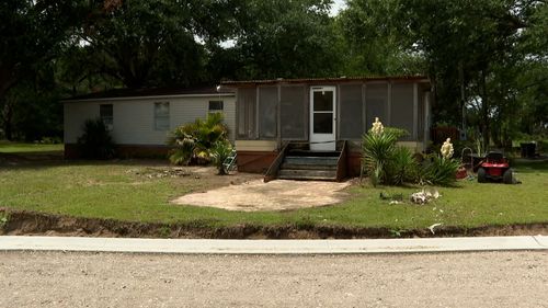 'I want to be left alone': 93-year-old Hilton Head Island woman is in a legal battle over her family's land - Erie News Now - Vimarsana News
