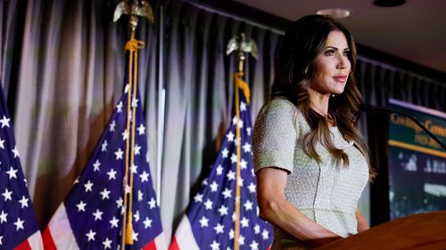 South Dakota Gov. Kristi Noem to endorse Trump at Friday rally, sources say - Vimarsana News