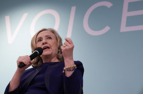 Hillary Clinton makes her first public return to the White House since Obama administration - Vimarsana News