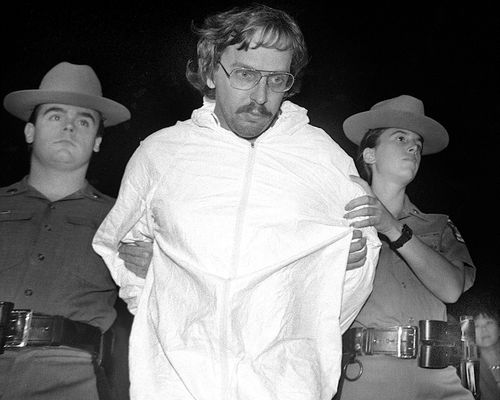 A producer's unlikely connection with a serial killer may help solve a cold case - Vimarsana News