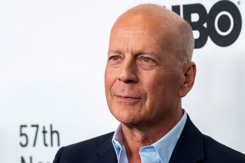'Moonlighting' creator says Bruce Willis is 'still Bruce' despite not being 'totally verbal' - Vimarsana News