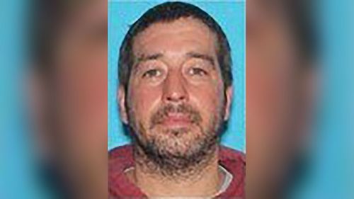 During manhunt for suspect in Maine shooting that killed 18, authorities twice converge Thursday on his last known residence - Vimarsana News