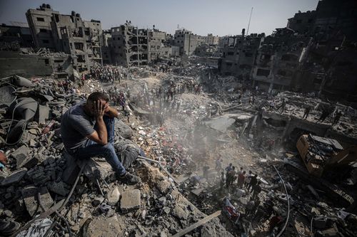 Airstrikes blast UN shelters, official says, as Israel announces complete encirclement of Gaza city - Vimarsana News