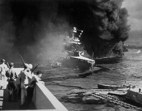 80 Years after his death at Pearl Harbor, a sailor's remains are returned home - Vimarsana News
