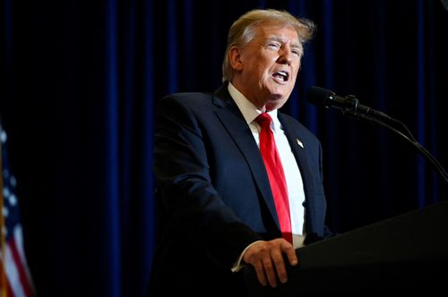 Trump targets undocumented immigrants in Nevada speech as he leans into anti-immigrant rhetoric in early voting states - Vimarsana News