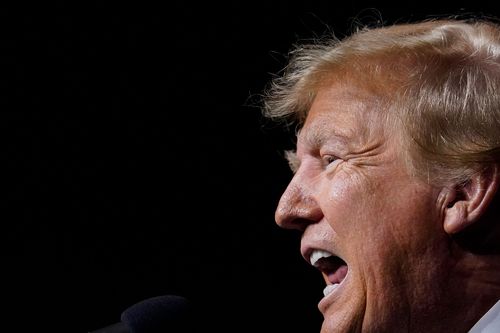 Maine's top election official removes Trump from 2024 primary ballot - Vimarsana News