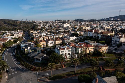 As a young person, how do you feel about the US housing market and your plans for the future? - Vimarsana News