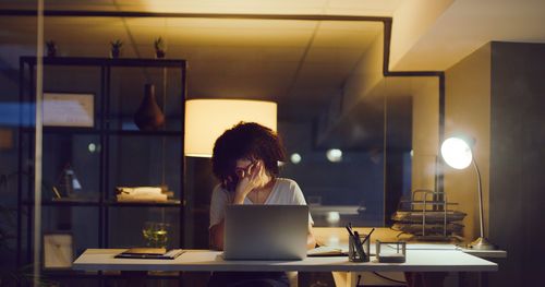 Most employees think it's OK to talk about mental health at work. Some still don't do it, survey finds - Vimarsana News