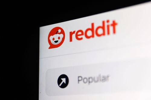 Reddit hasn t turned a profit in nearly 20 years but it just fi