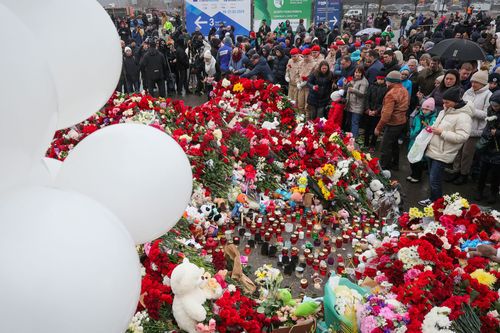 Thousands gather in Russia to mourn victims of concert hall attack - Vimarsana News