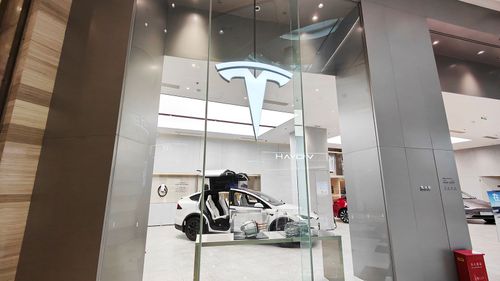 How Tesla and its Chinese competitor compare, in 4 charts - Vimarsana News