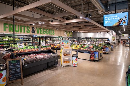 Amazon's cashier-less technology was supposed to revolutionize grocery shopping. It's been a flop - Vimarsana News