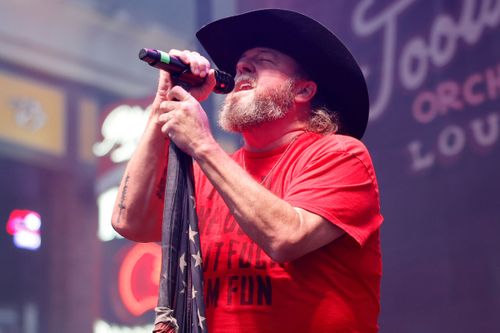 Colt Ford 'in stable but critical condition' after a heart attack following Arizona concert - Vimarsana News
