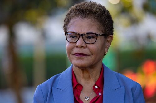Suspect in break-in at home of Los Angeles Mayor Karen Bass is charged with burglary, prosecutors say - Vimarsana News