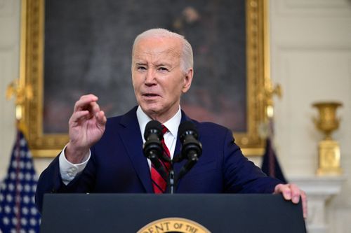 Biden signs foreign aid bill providing crucial military assistance to Ukraine - Vimarsana News