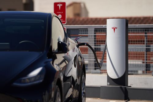 Tesla axes electric vehicle charging team - Vimarsana News