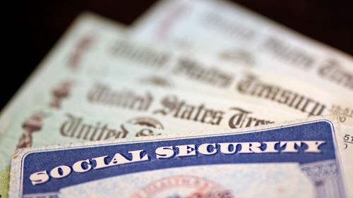 Social Security will not be able to pay full benefits in 2035 if Congress doesn't act. Medicare has a little more time - Vimarsana News