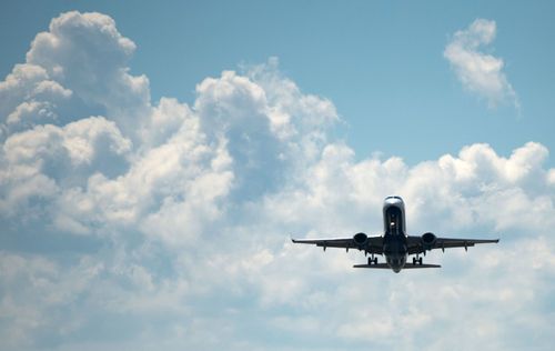 2 Planes nearly collided at Austin's airport last year. An air traffic controller's 'error' was to blame, NTSB chair says - Vimarsana News