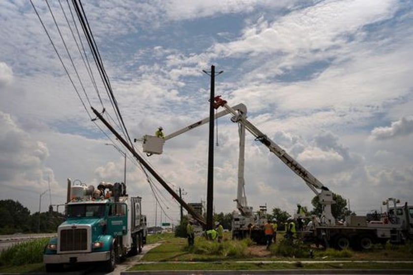 Texas Governor Demands Action from Utility Company Amid Prolonged Power Outages